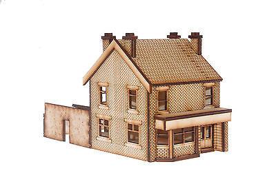 PB001 Victorian Terraced Pub Left Hand OO Gauge Laser Cut Kit